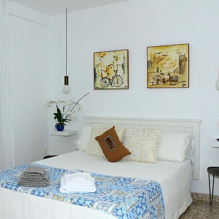 Apartamento R Y C Aviles Exterior photo